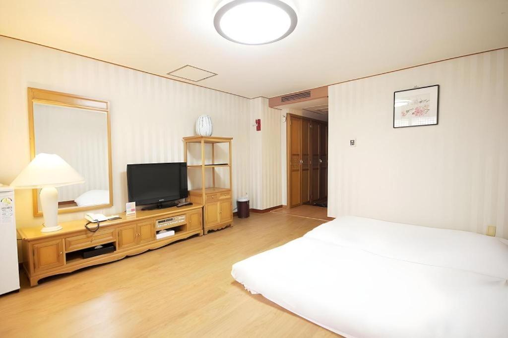 Seoul Rex Hotel Exterior photo